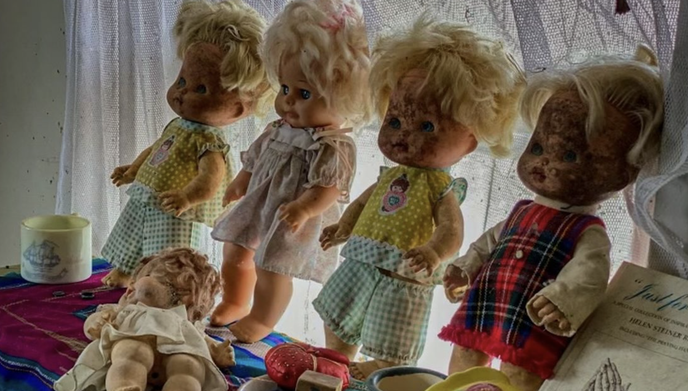 Inside twisted serial killer’s abandoned home containing creepy dolls